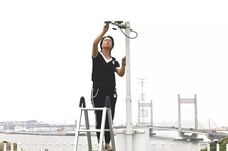 浦东潮事 | 为全国第一个保税港区观风看雨，就是她！
