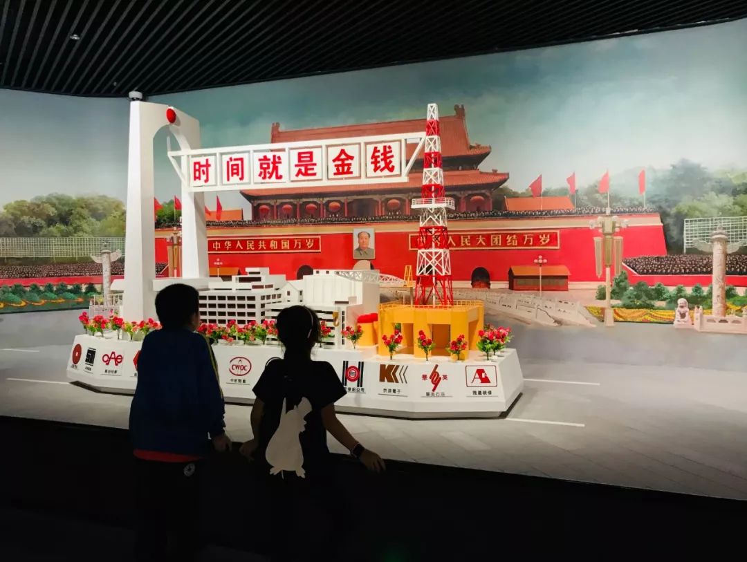习近平考察深圳广州，第一站分别去了哪儿？