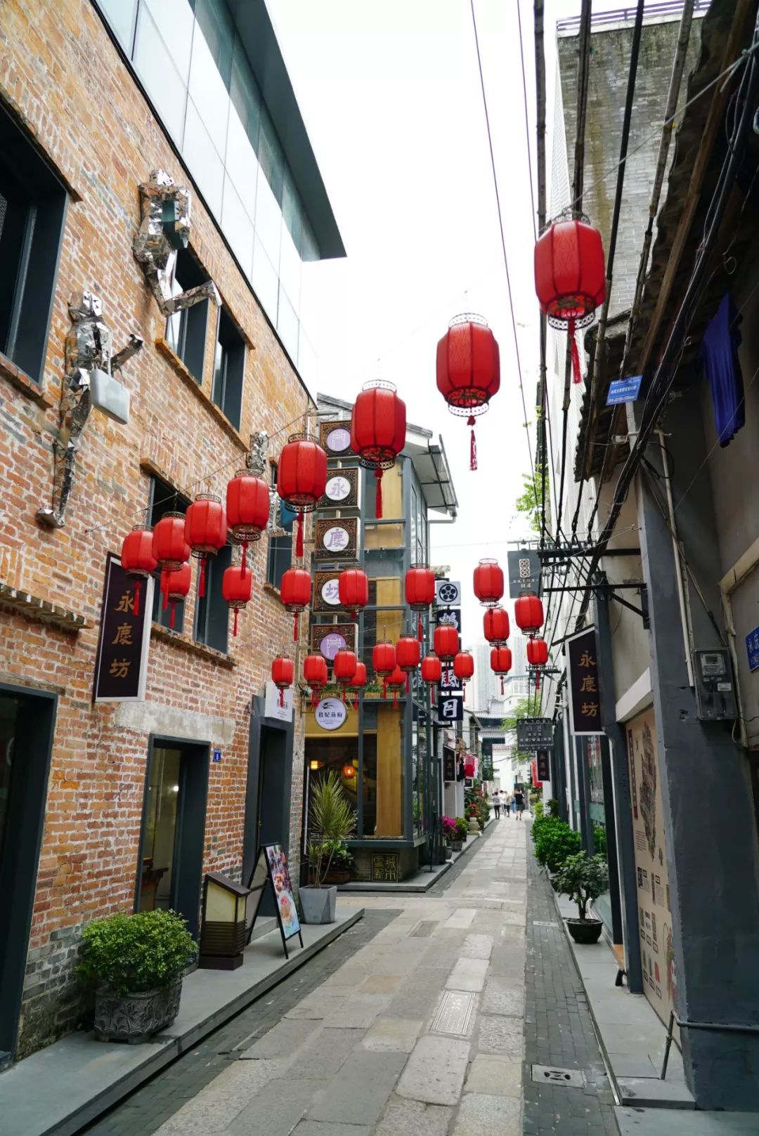 习近平考察深圳广州，第一站分别去了哪儿？