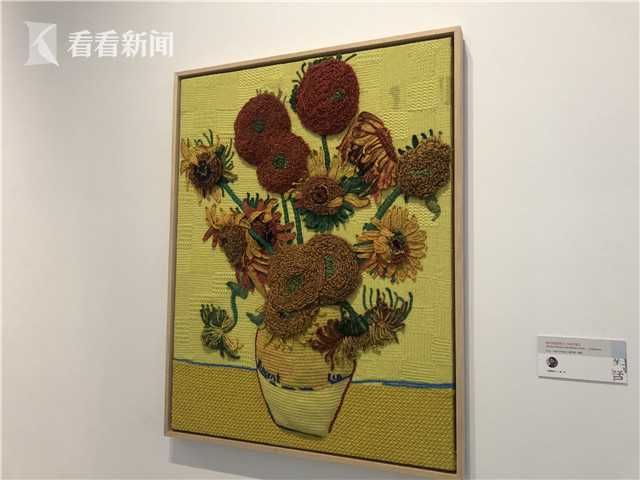 上海大妈用钩针演绎名画 中国非遗与进博会结缘