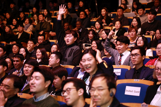 马云延世大学对话大学生：请相信年轻人、请支持女性