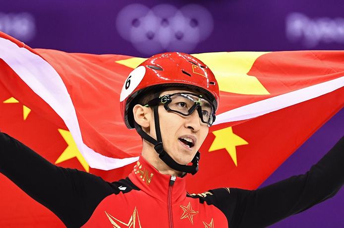 武大靖创世界纪录夺冠！中国代表团平昌冬奥首金！！！