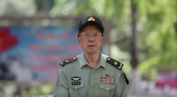 赤子心！妻子得不治之症，自己被查出患癌，生死边缘他的第一反应却是......