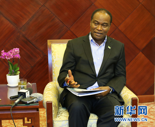 塞拉利昂外长：支持中国在南海问题上的立场