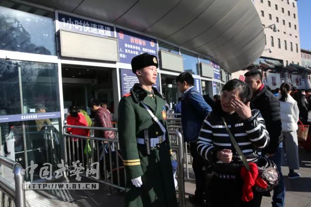 国庆假期，军人眼中的风景和你不一样