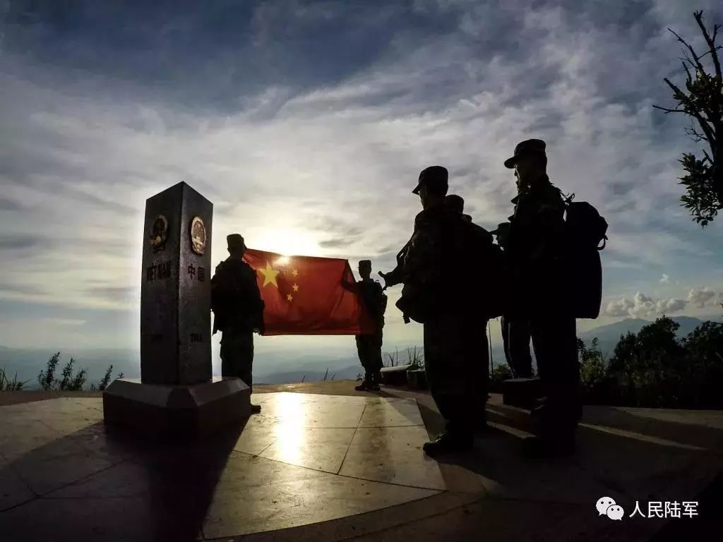国庆假期，军人眼中的风景和你不一样