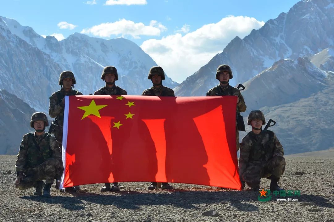 国庆假期，军人眼中的风景和你不一样