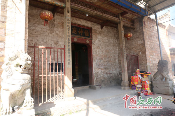 网媒新春走进层：萍乡古稀老人守护傩文化遗产10年