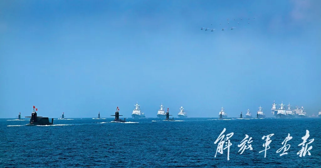 南海海域海上阅兵精彩影像曝光