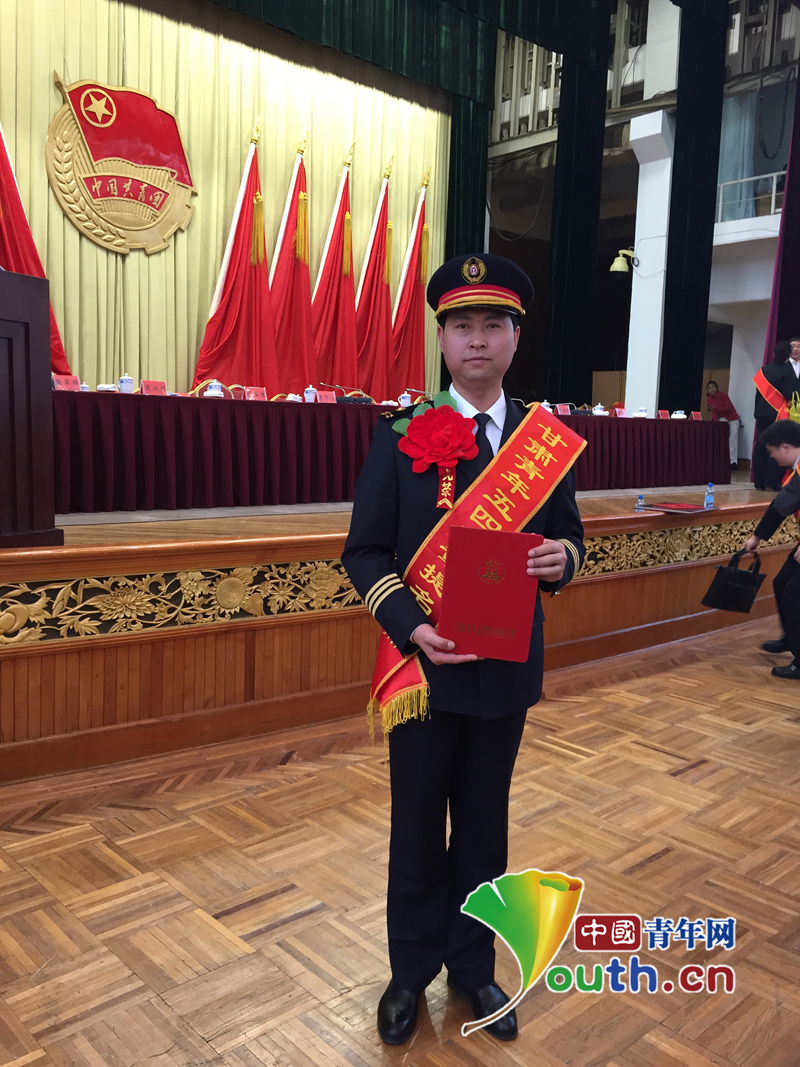 潘玉礼：奔驰在丝绸之路上的高铁时尚