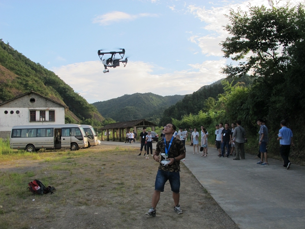 “飞阅莲乡”第一届华南（中国广昌）无人机摄影大赛首日开赛