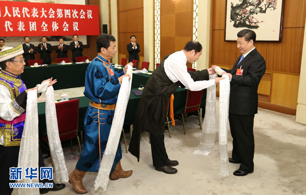 不忘初心，习近平说全面小康“一个也不能少”