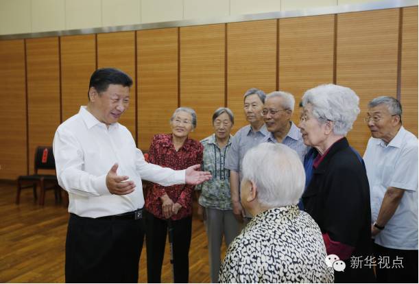 图片故事丨习总书记说：这里没有首长，都是学生