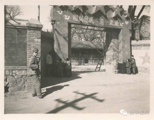 图片故事丨习总书记说：这里没有首长，都是学生