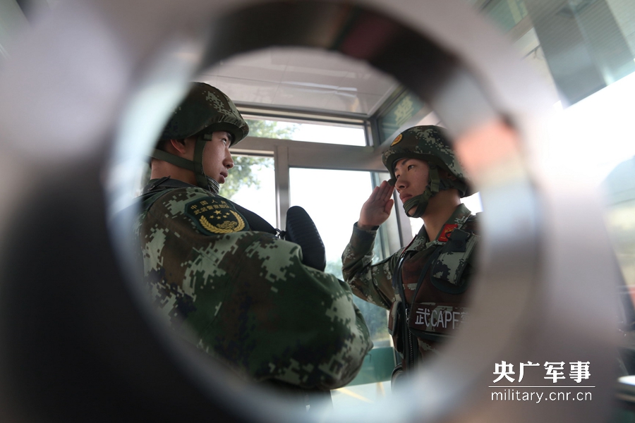 国庆小长假，随记者探访“首都西大门”哨兵