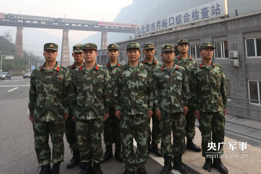国庆小长假，随记者探访“首都西大门”哨兵