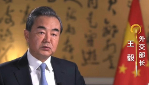 习近平一声令下，中国首次出动军舰撤侨！