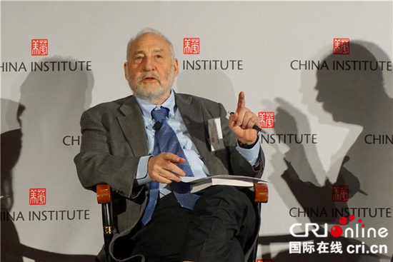 美诺贝尔经济学奖得主：美国应尊重中国发展的权利