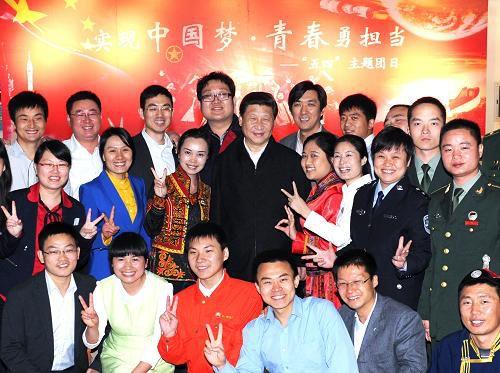 青年“引路人”习近平