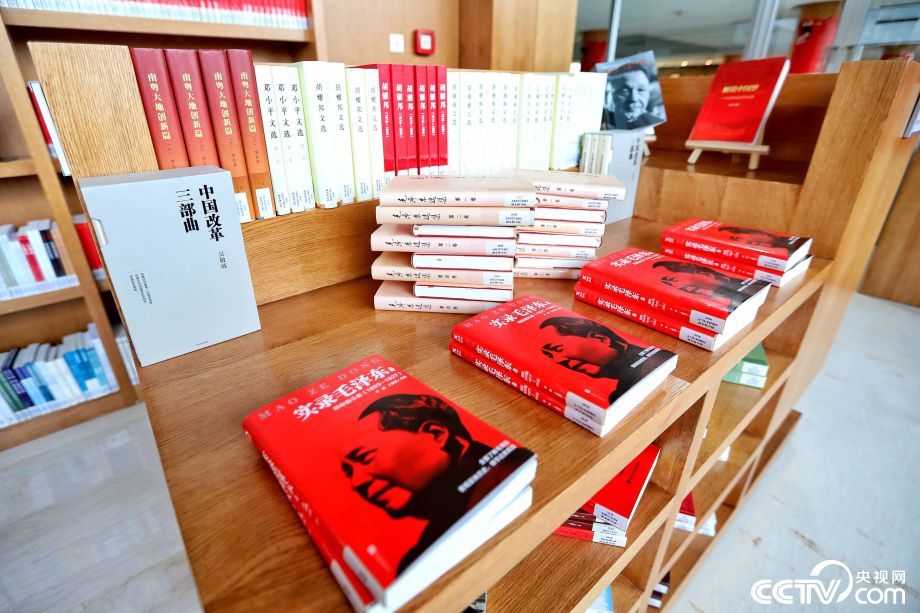 【壮阔东方潮 奋进新时代】上海浦东：“高颜值”阅读空间开在家门口